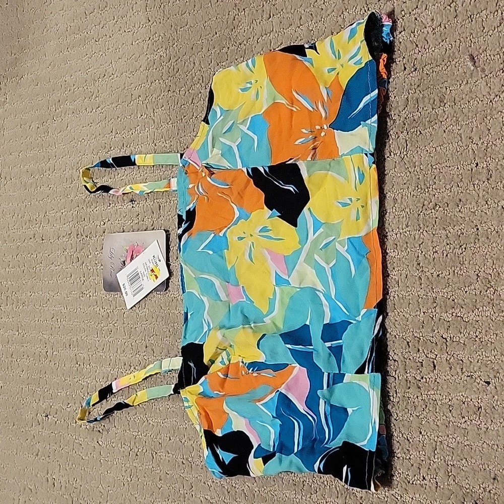 Womans crop top size Large